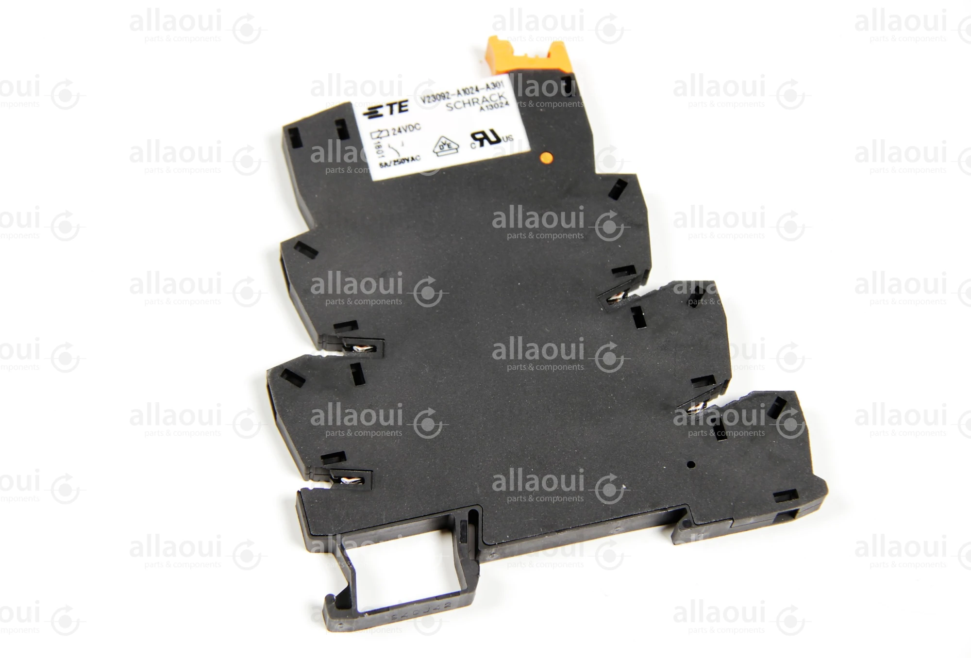 Tyco Electronics  3-1416100-7