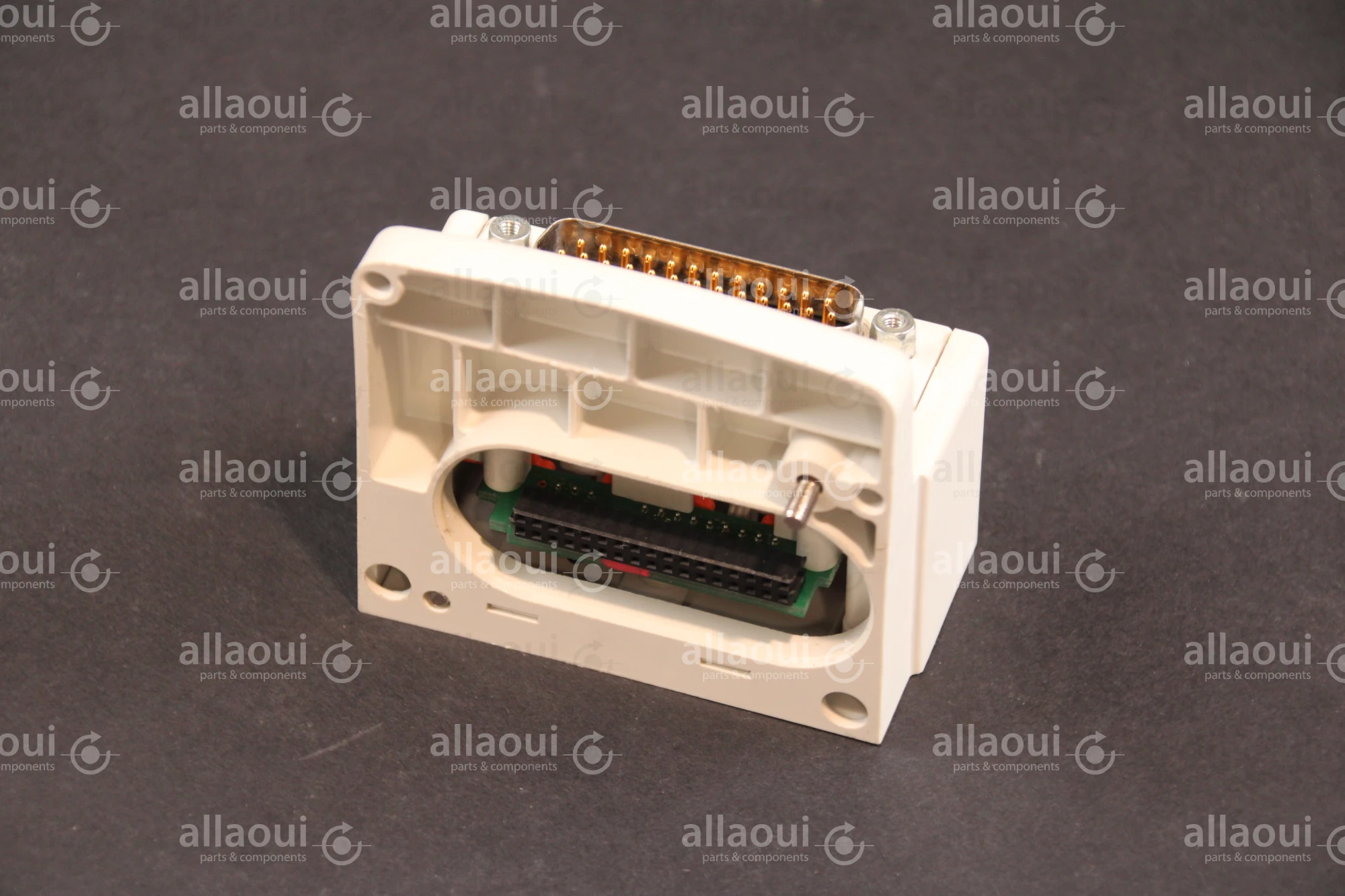 SMC Connector Housing VVQC1000-F25-1
