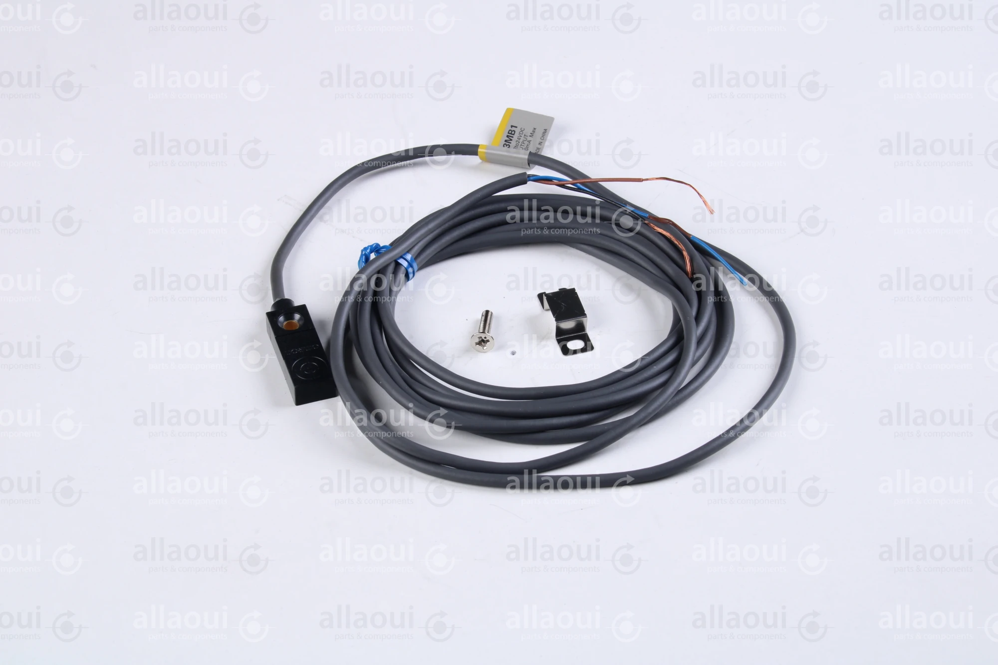 Omron Proximity sensor TL-W3MB1