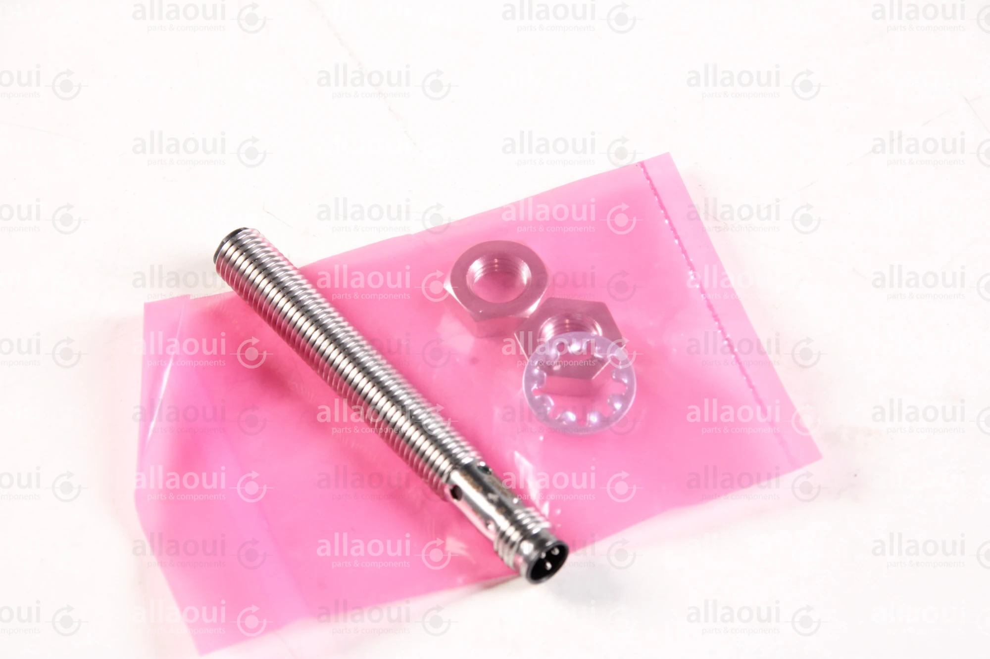 Omron Proximity Sensor E2B-S08LS02-MC-B1