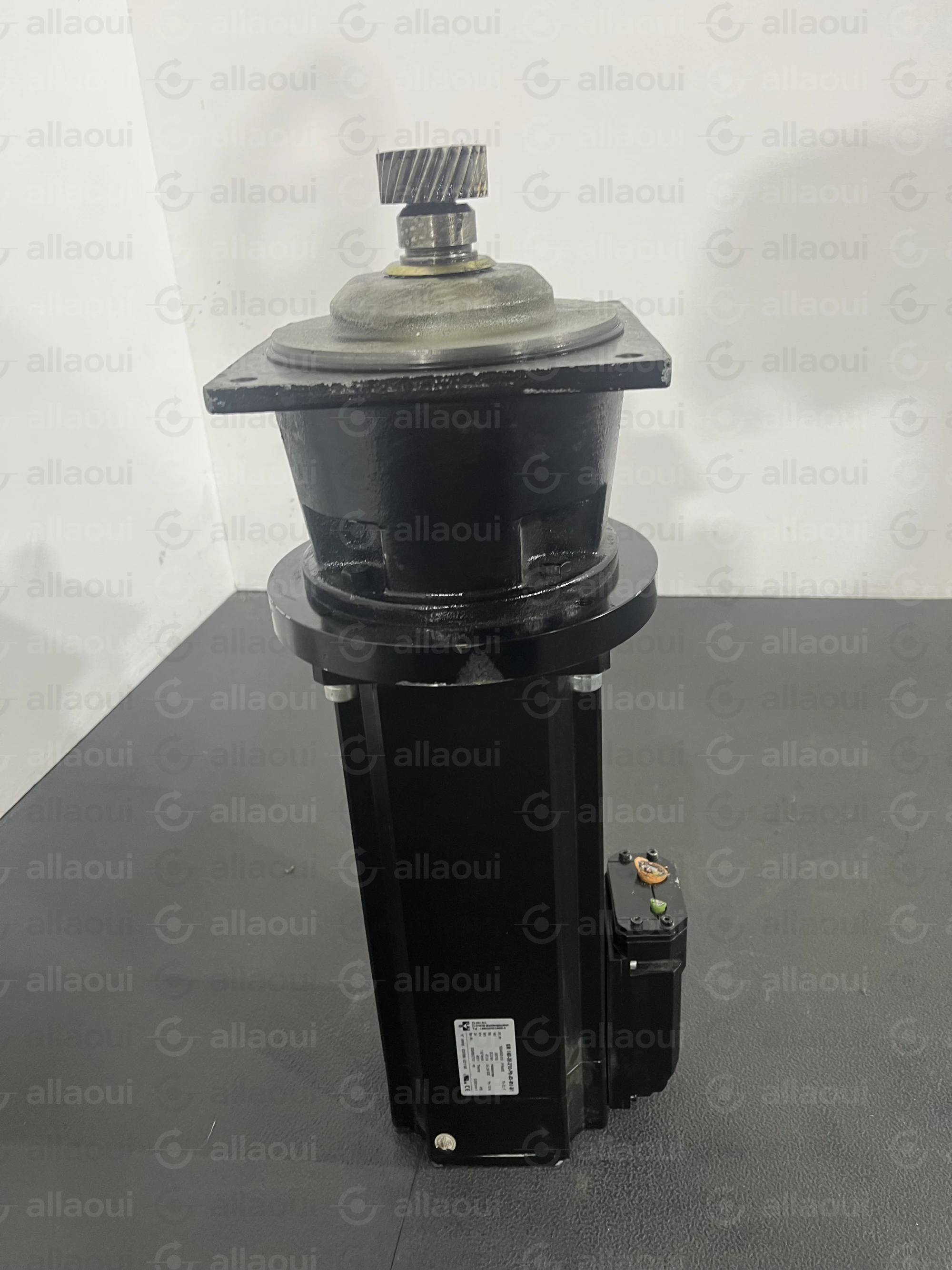 ELAU AG Motor SM 140-30-210-P0-45-M1-B1