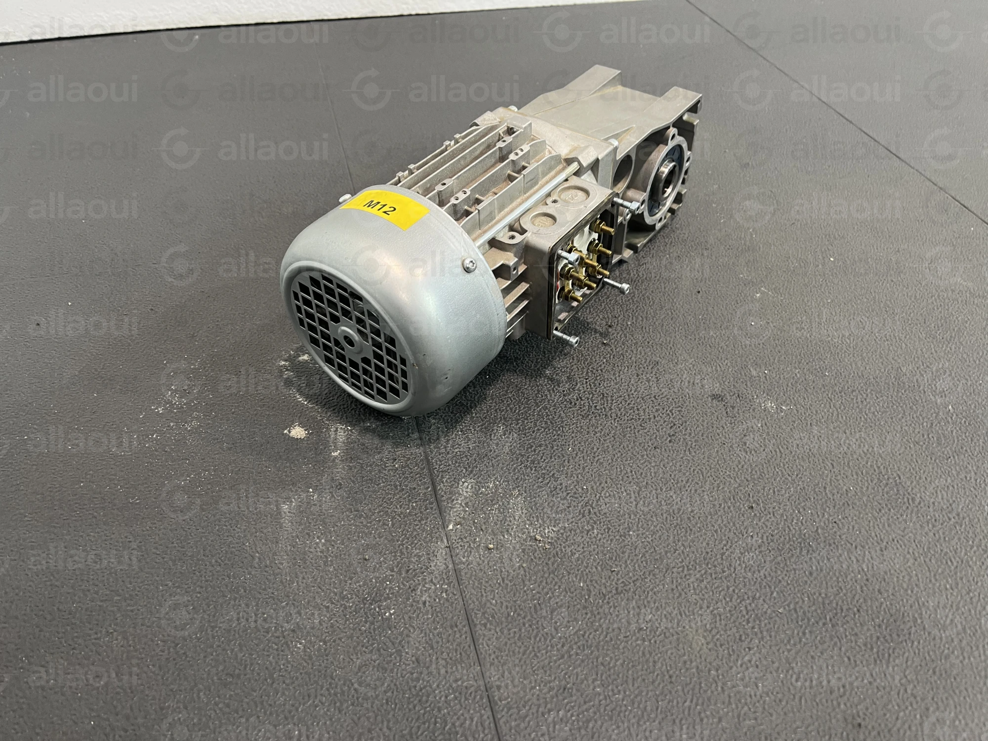 Lenze Motor GKR03-2E HAR 063C42