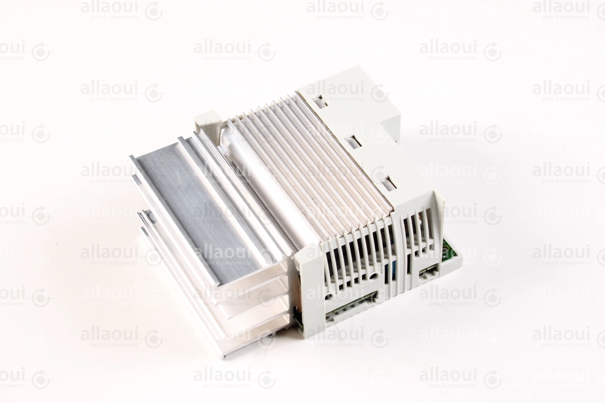 Lenze Frequency Converter E82EV251_2B