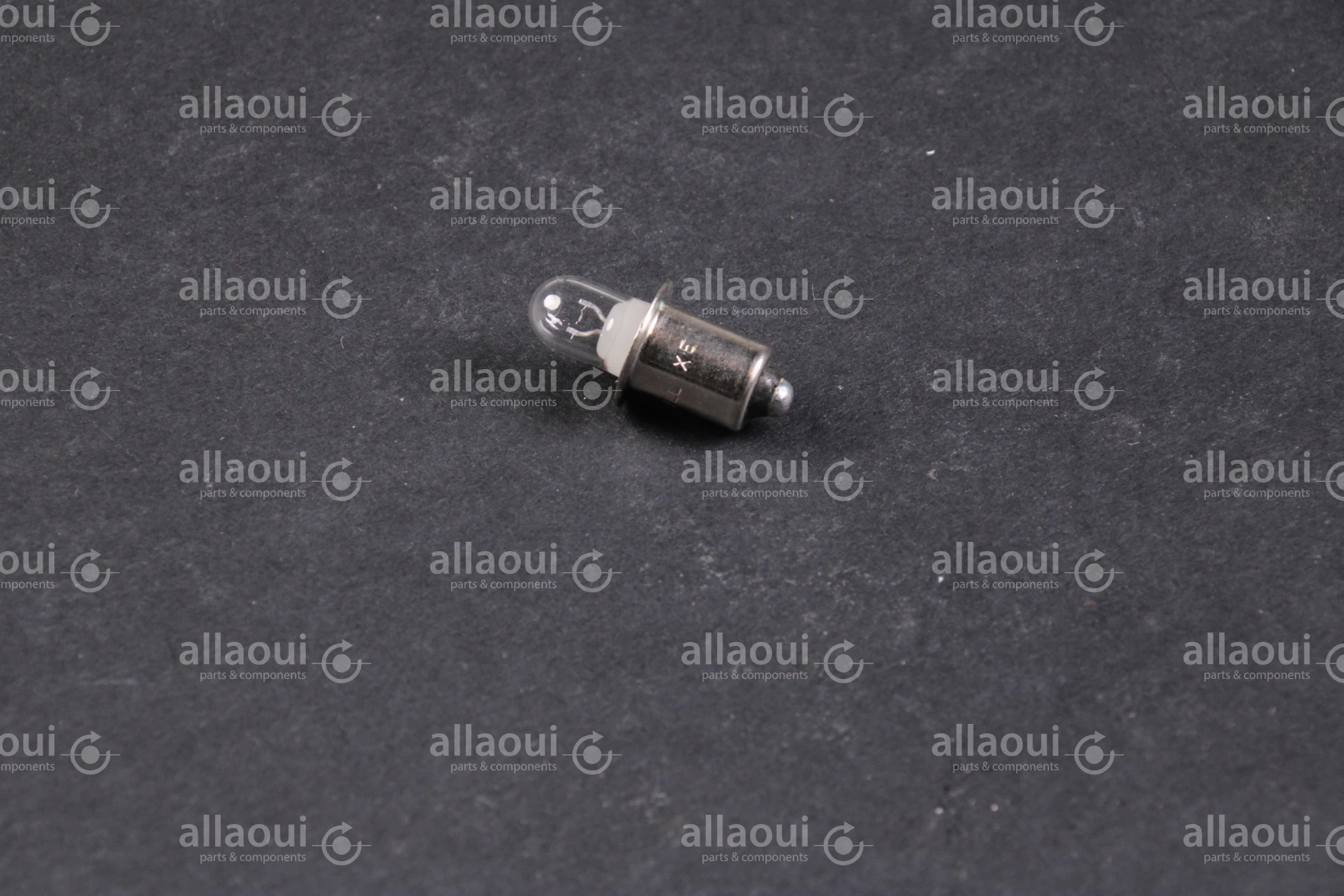 MAGLITE 2 Cell C & D Flashlights 038739107172