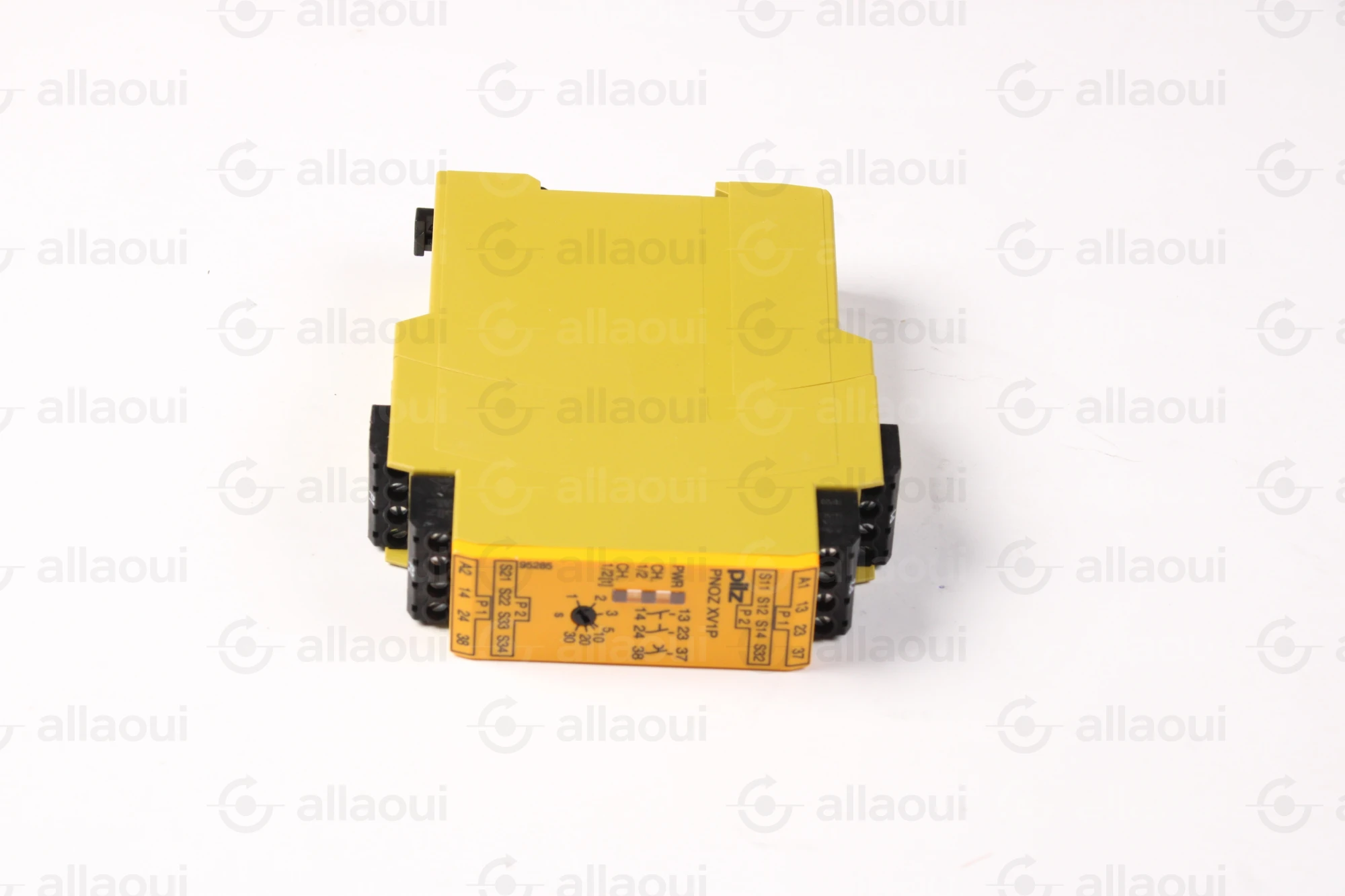 Pilz Safety Relay PNOZ XV1P 30/24VDC 2n/o 1n/o t