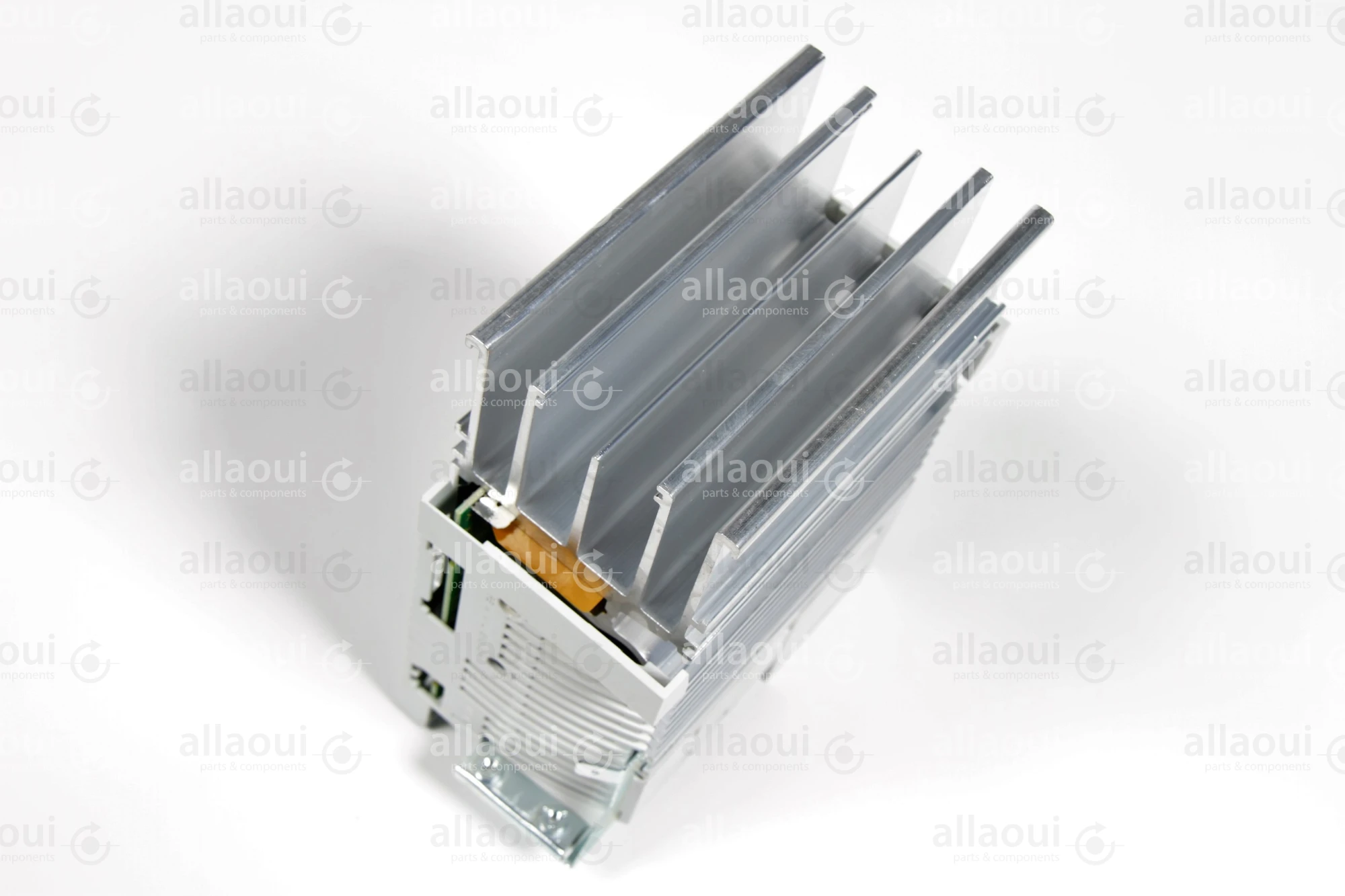 Lenze Frequency Converter 8200 Vector E82EV371K2C