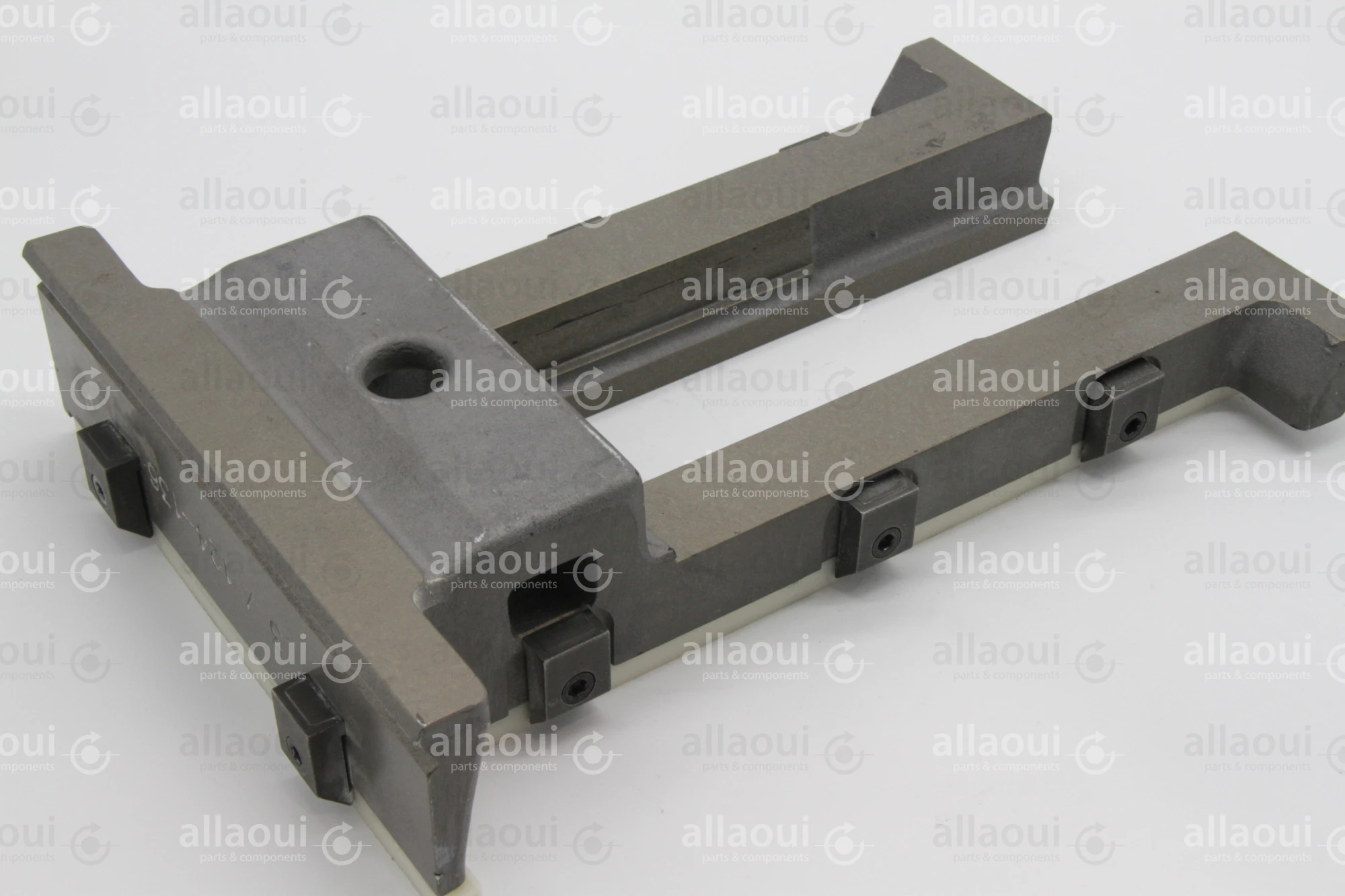 Müller Martini Cutting Table No 3 / 124-136 3672.1190.9