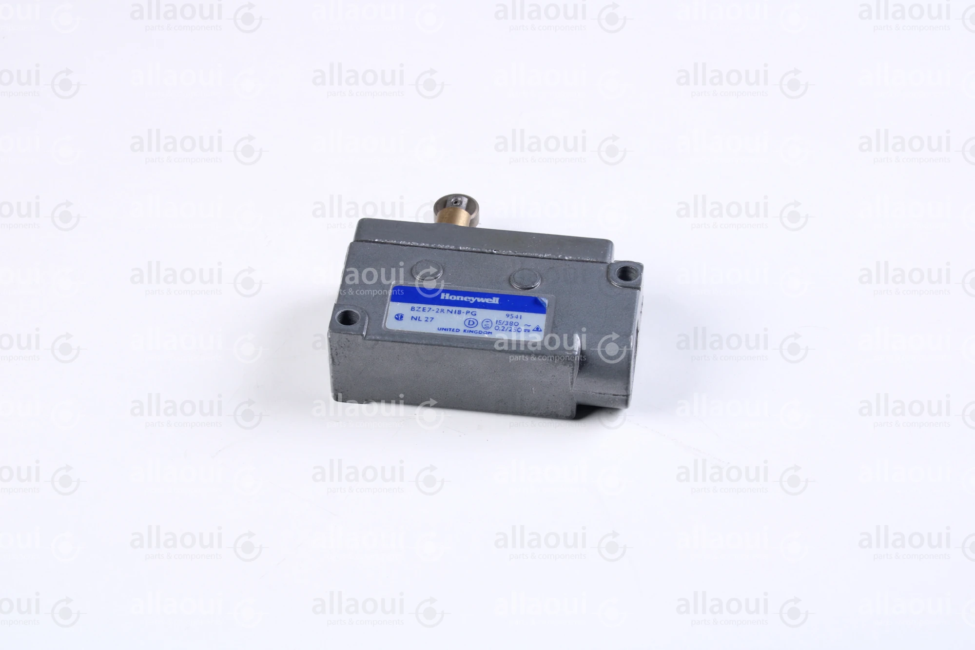 Honeywell Switch BZE7-2RN18-PG