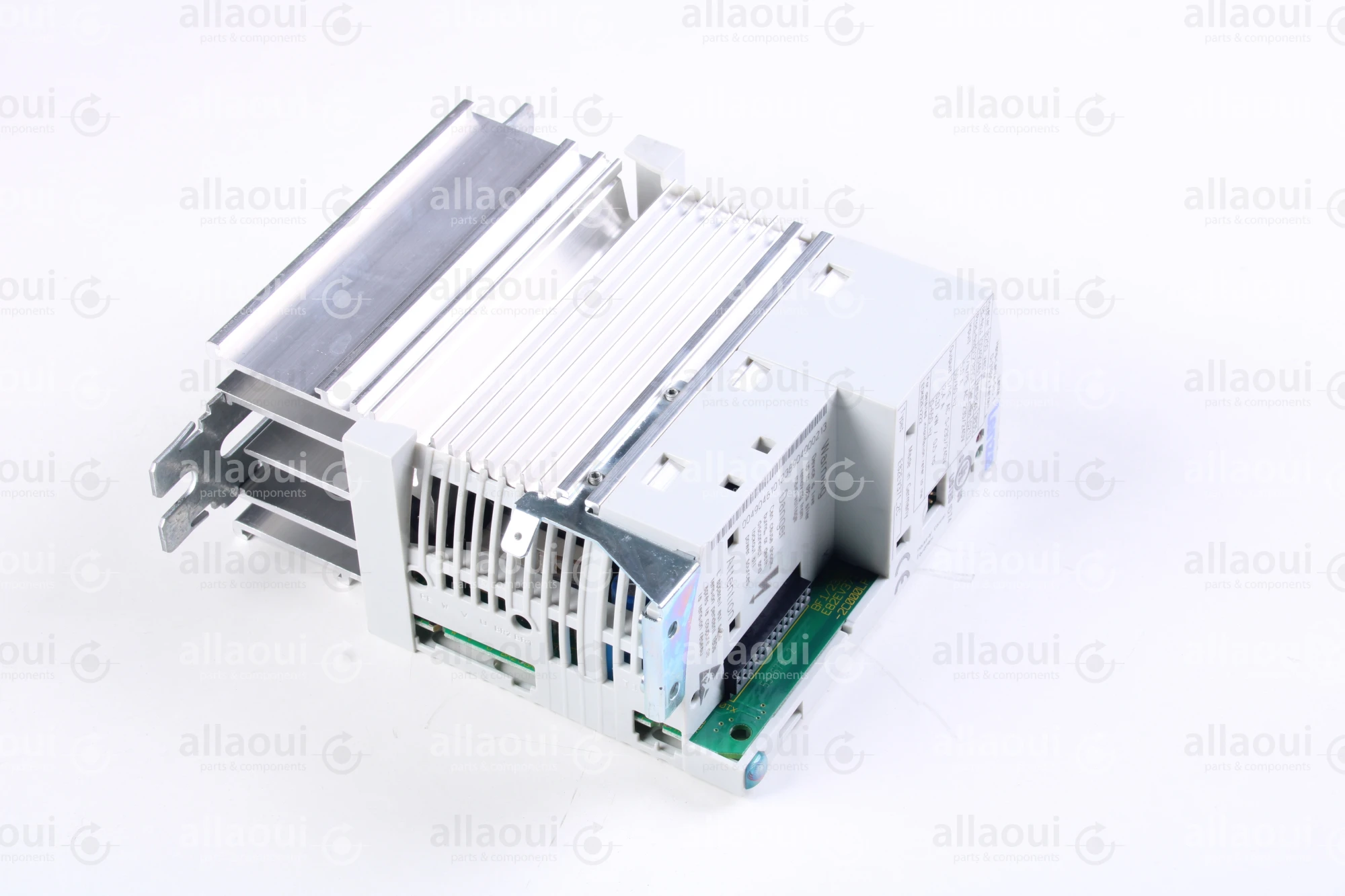 Lenze Frequency Converter 8200 Vector E82EV371K2C