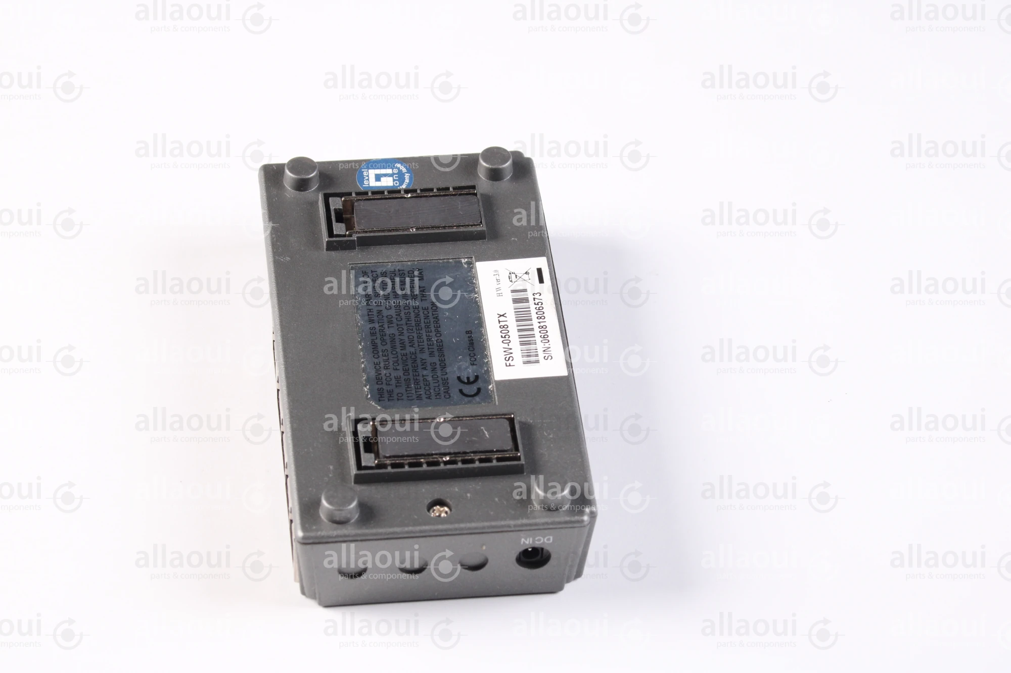 LevelOne 5-Port Fast Ethernet Switch FSW-0508TX