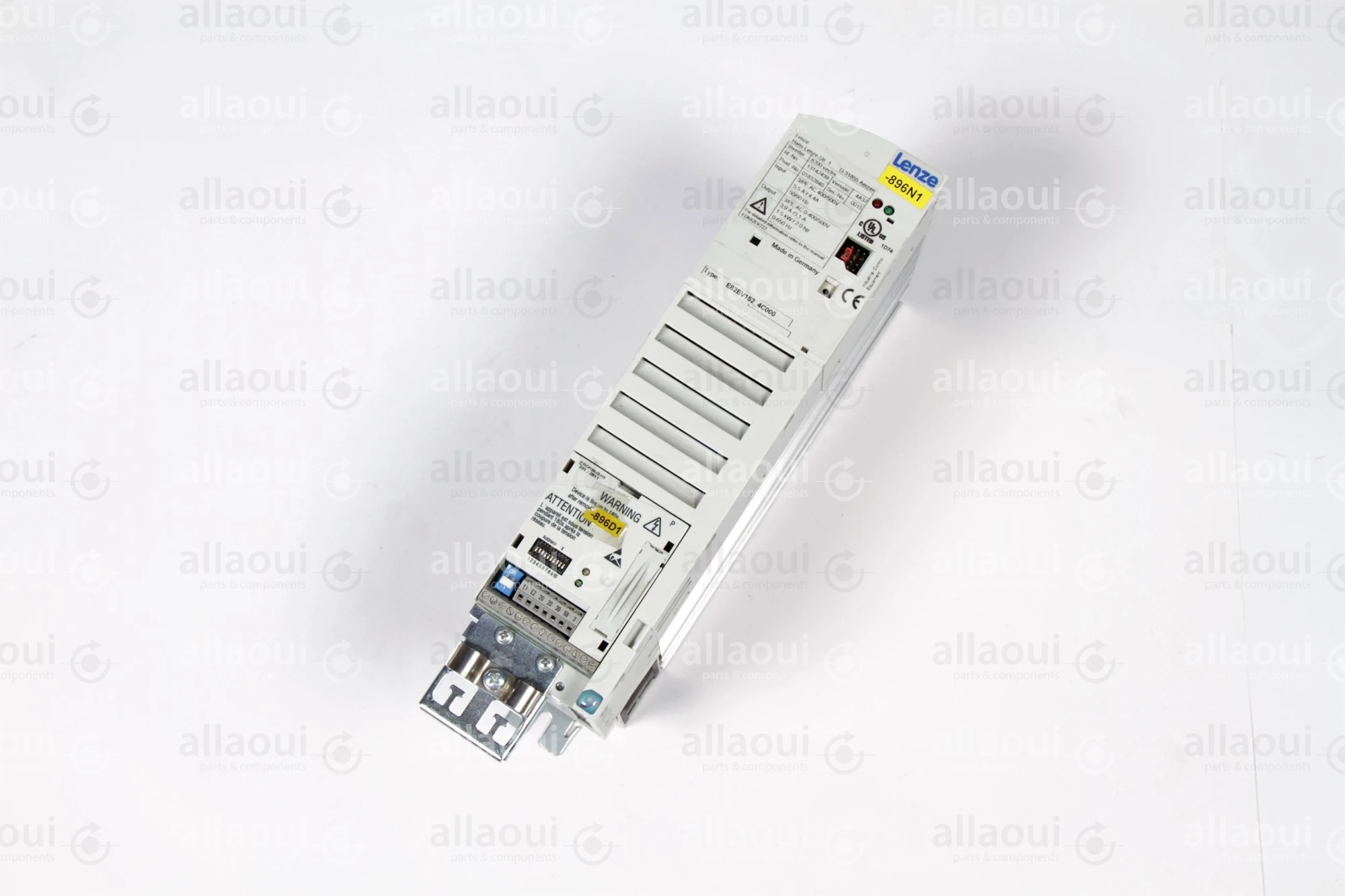 Lenze Frequency Converter E82EV152_4C000