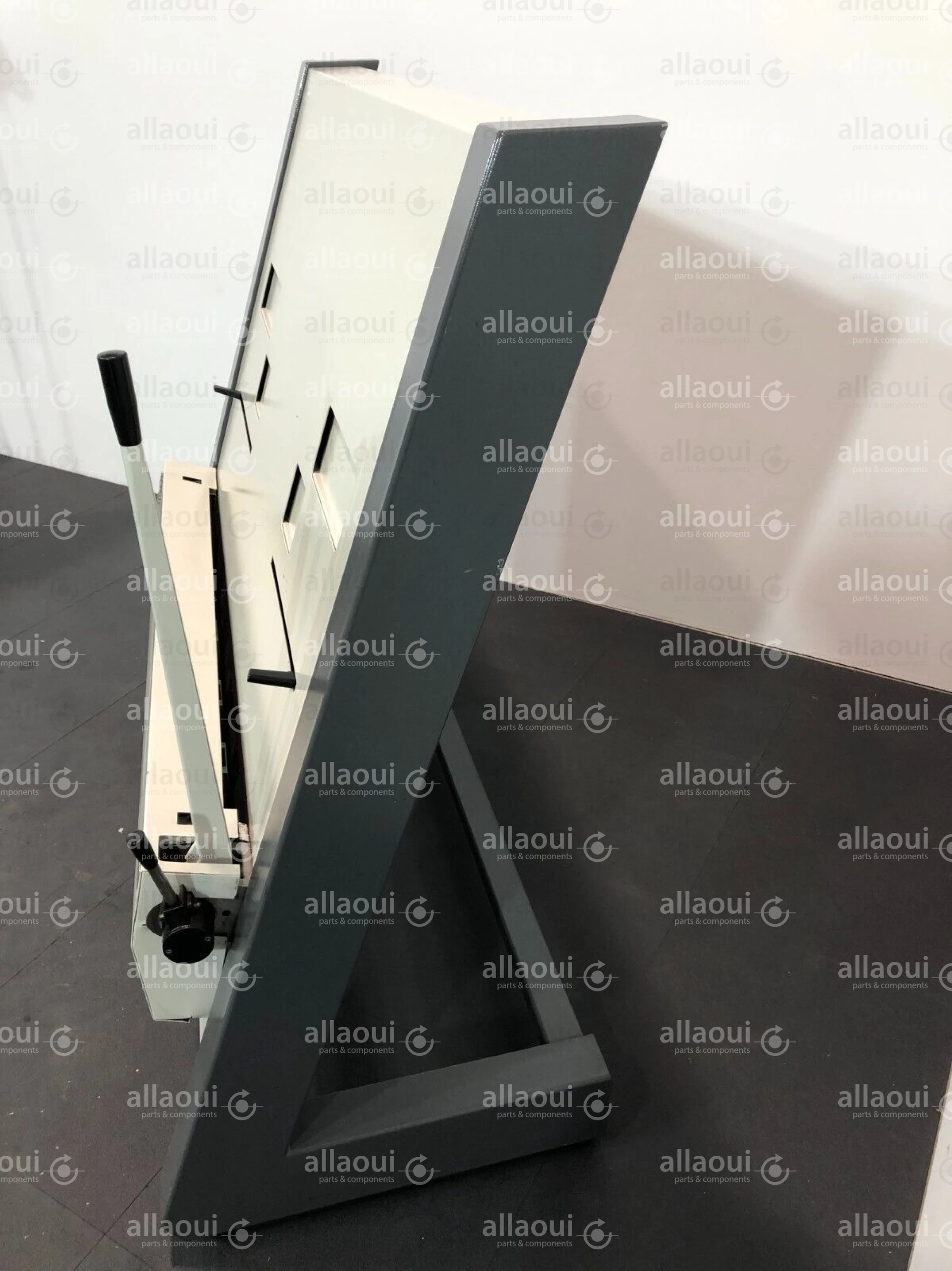 Heidelberg Plate Punch C2.144.1301