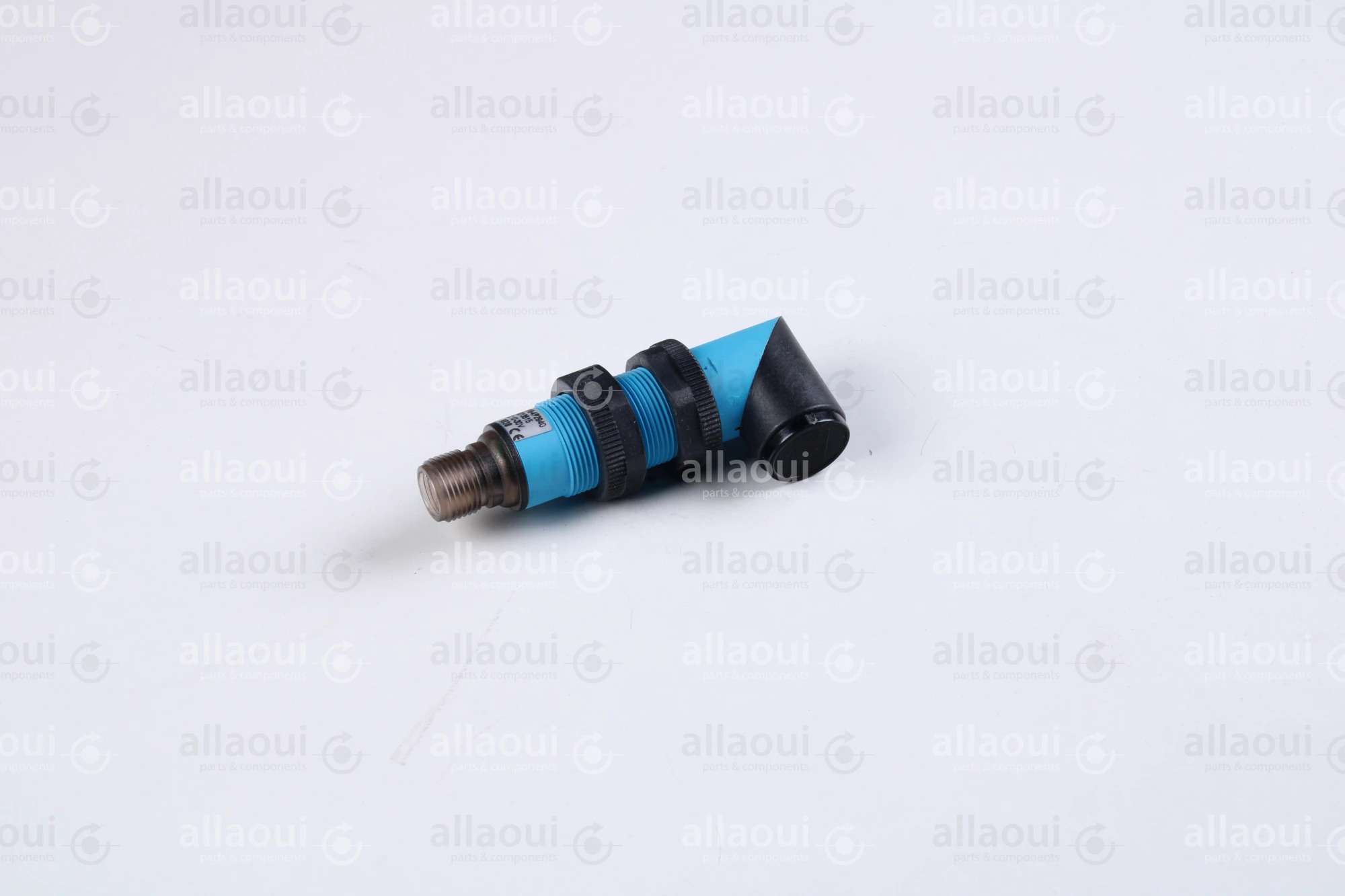 Sick Cylindrical photoelectric sensor 10-30V 100mA VTE18-4P2940