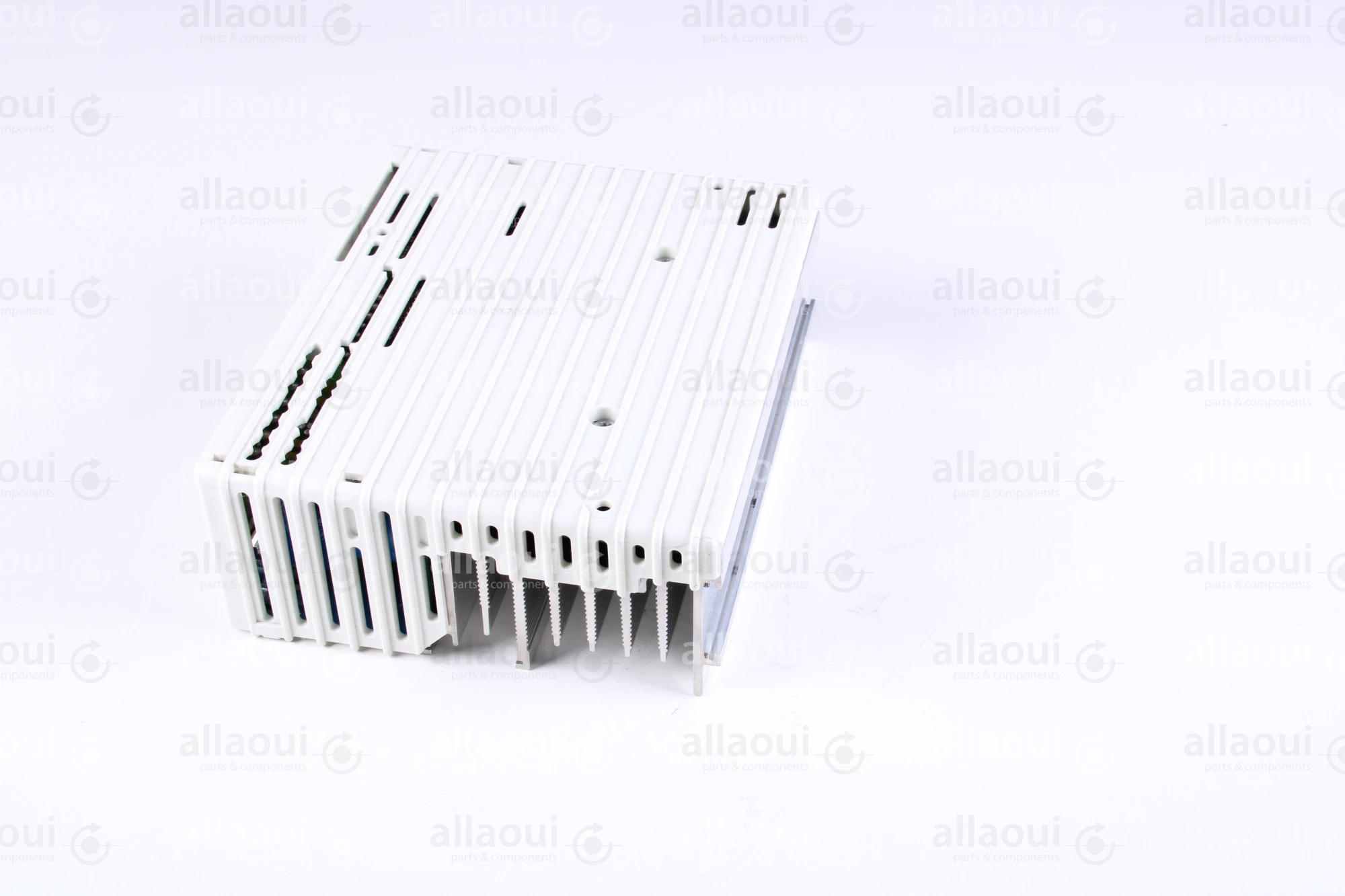 Lenze Frequency Converter 33.8201_E 33.8201_E