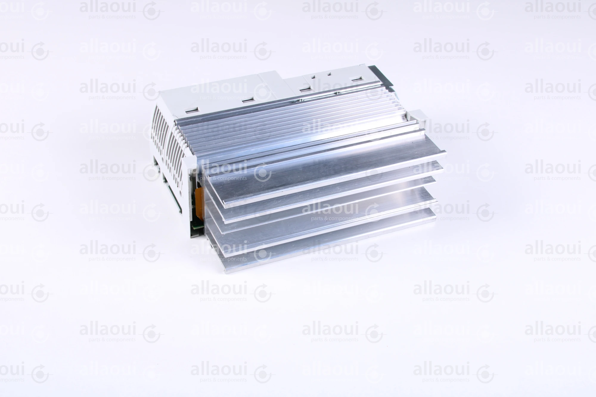 Lenze Frequency Converter E82EV751_2C