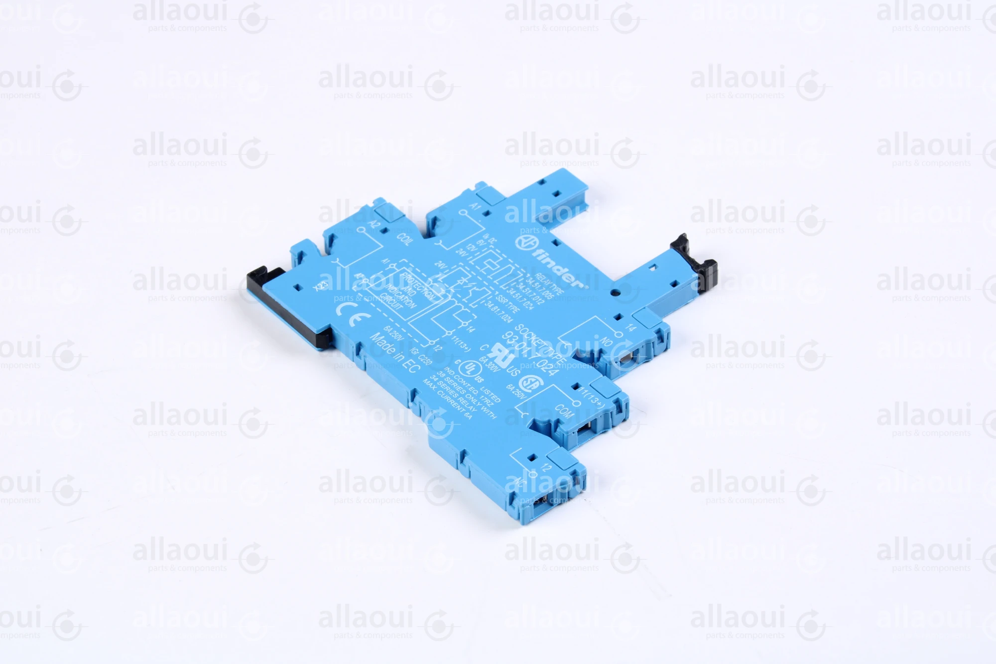Finder Relay socket with retaining bracket 93.01.7.024