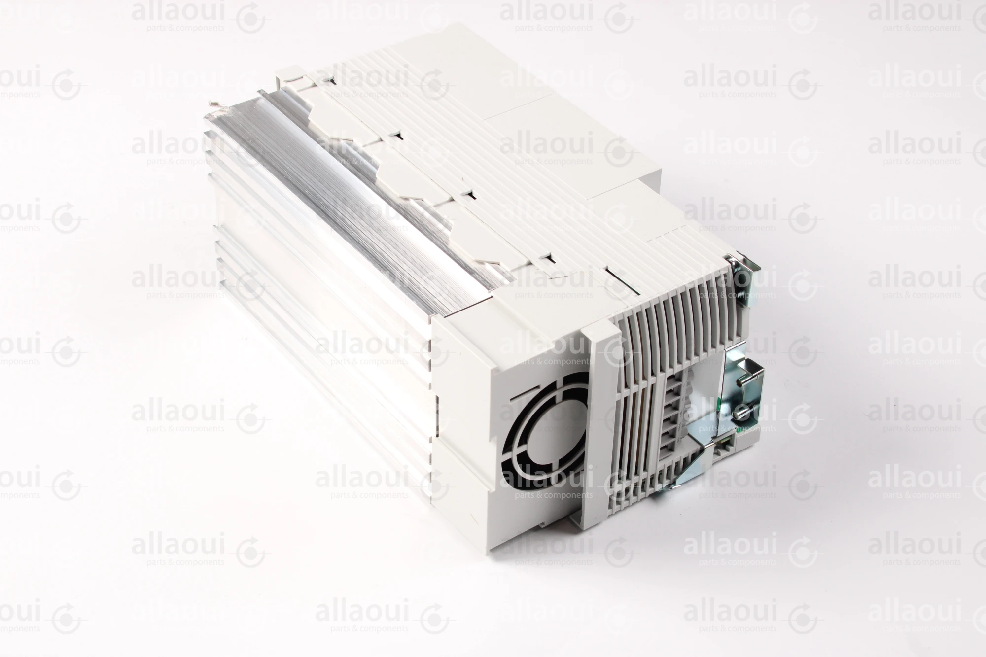 Lenze Frequency Inverter E82EV552K4C