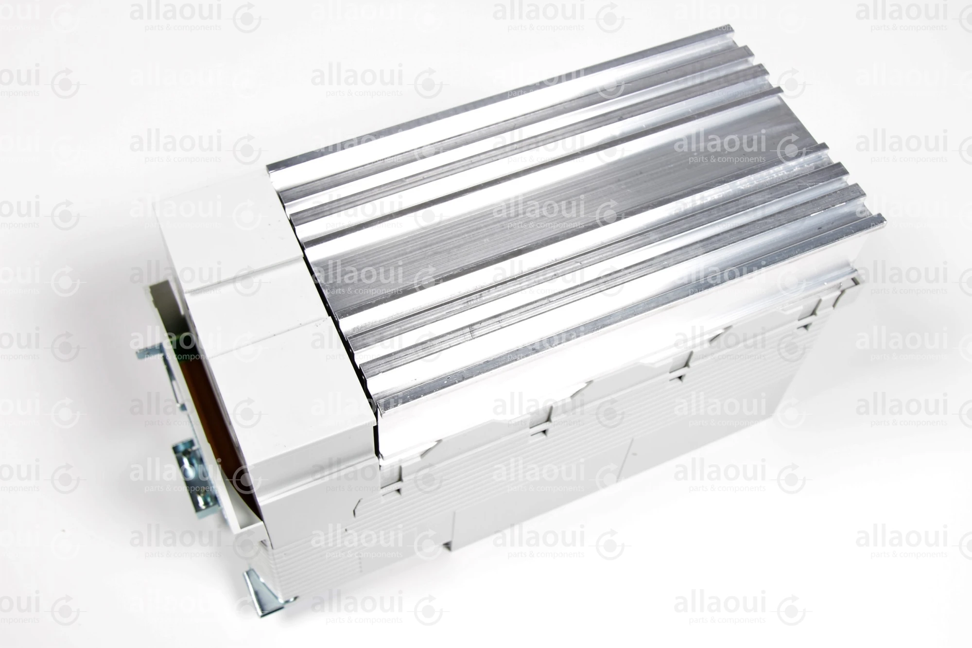 Lenze Frequency Converter 8200 Vector E82EV302K4C