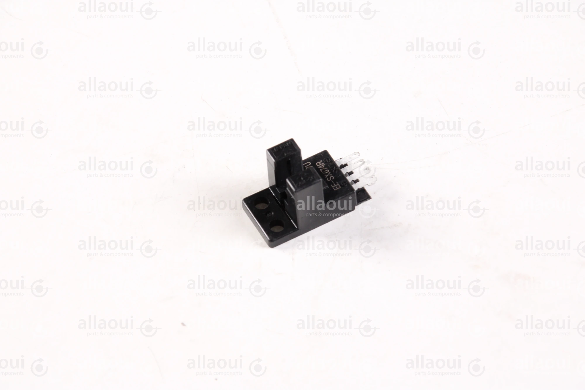Omron Optical Sensor EE-SX674R