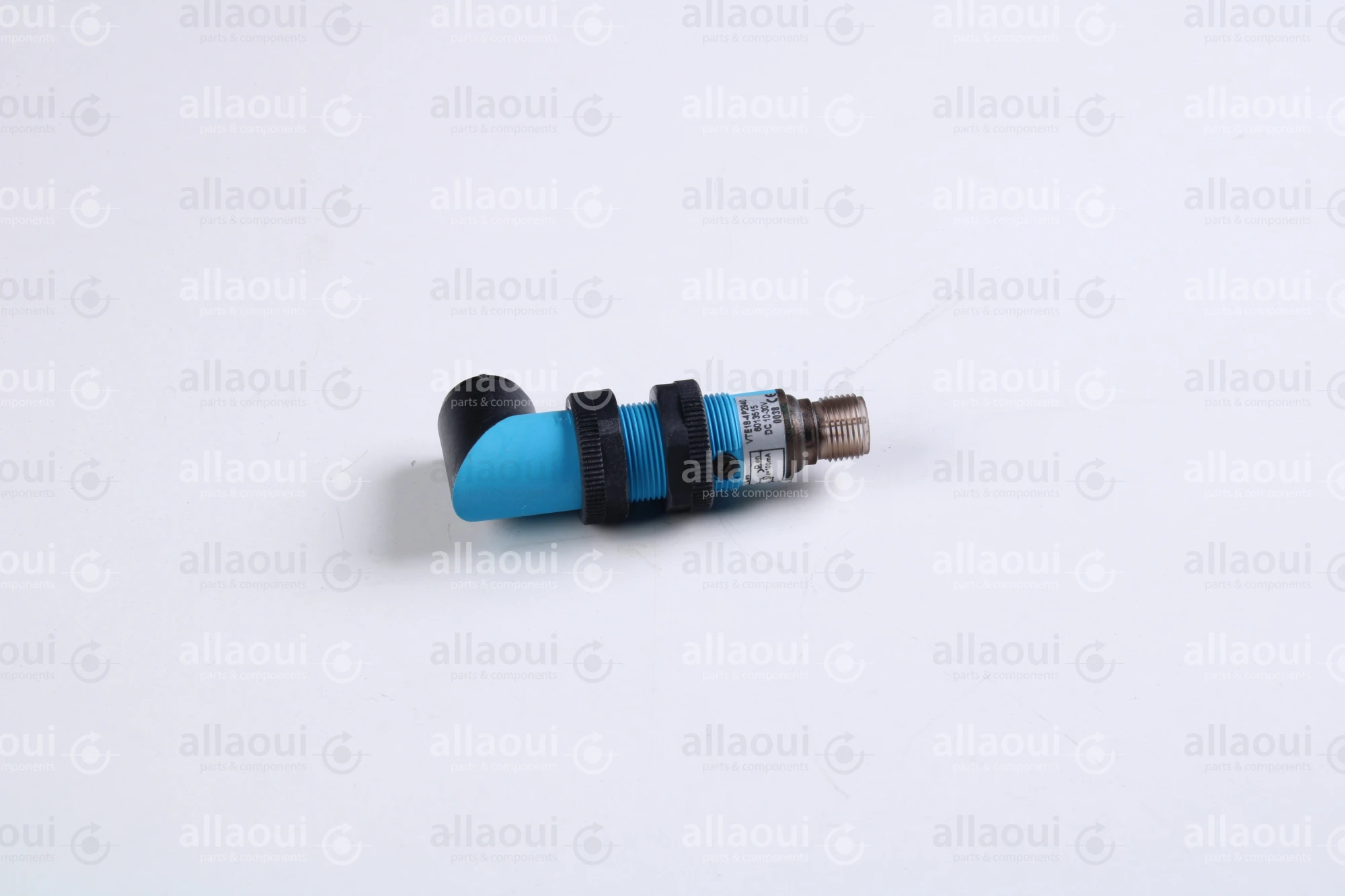 Sick Cylindrical photoelectric sensor 10-30V 100mA VTE18-4P2940