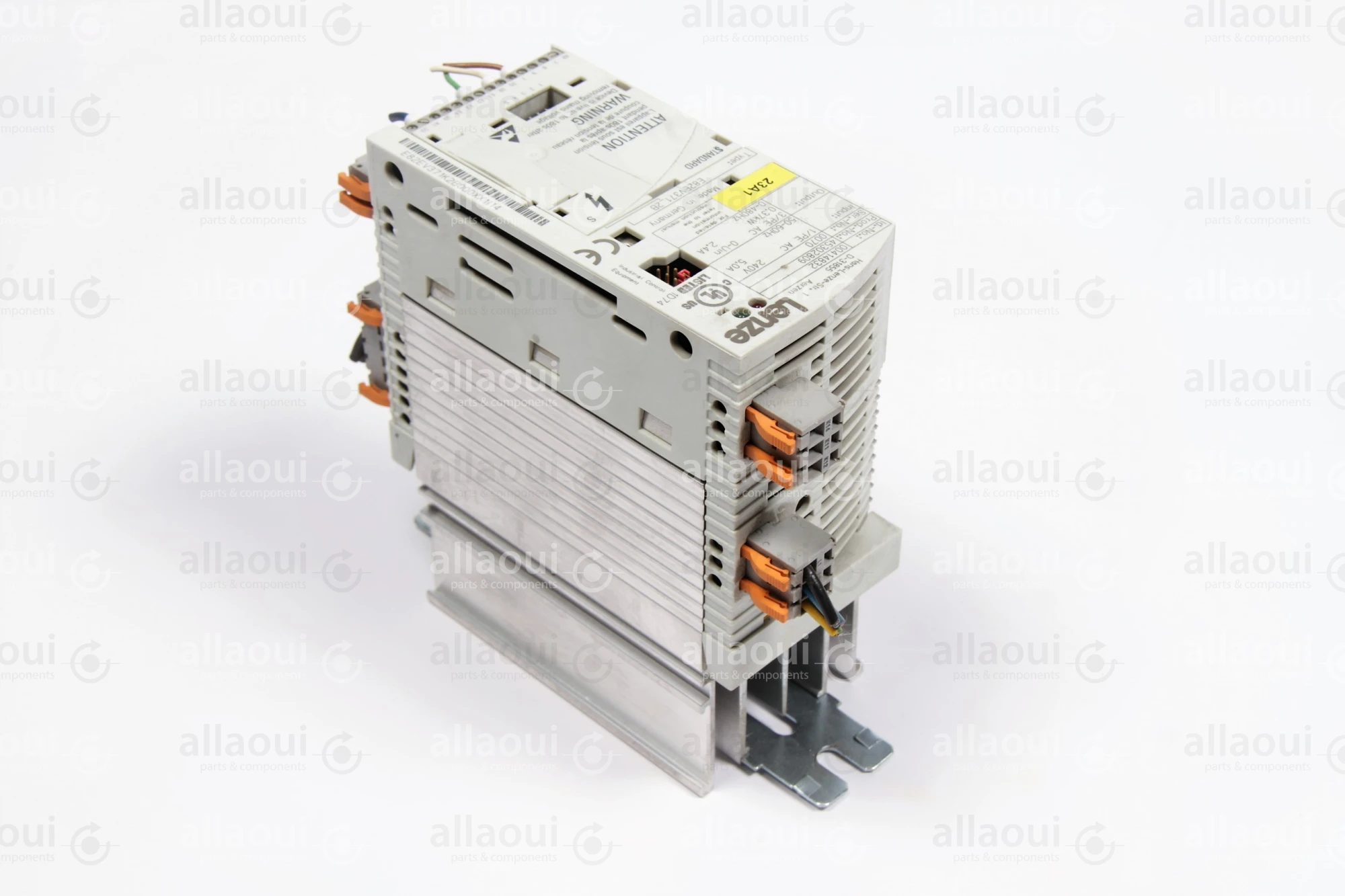 Lenze Frequency Converter E82EV371_2B