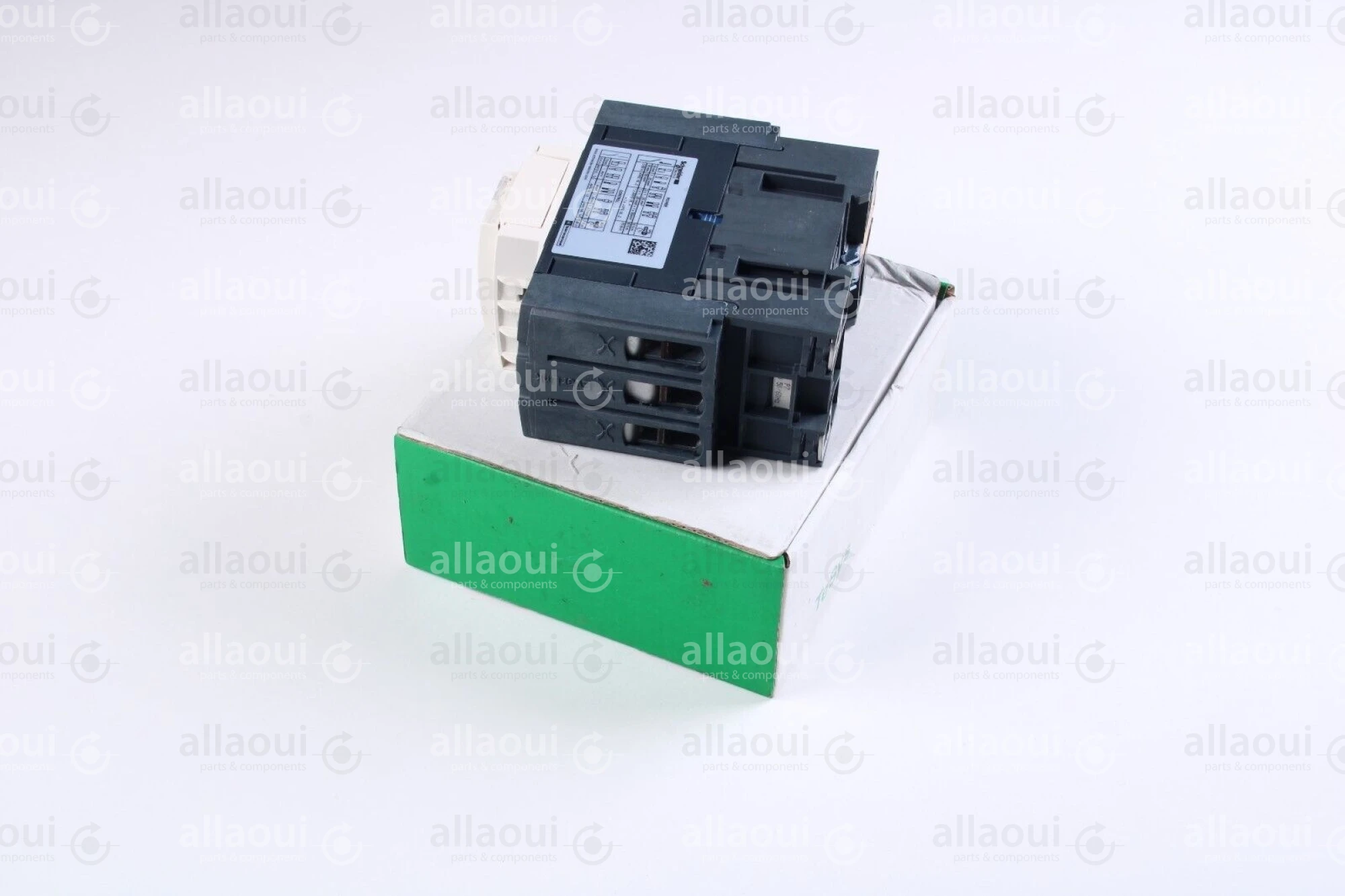 Schneider Electric 3 Pole Contactor with Everlink Terminals LC1D65AP7