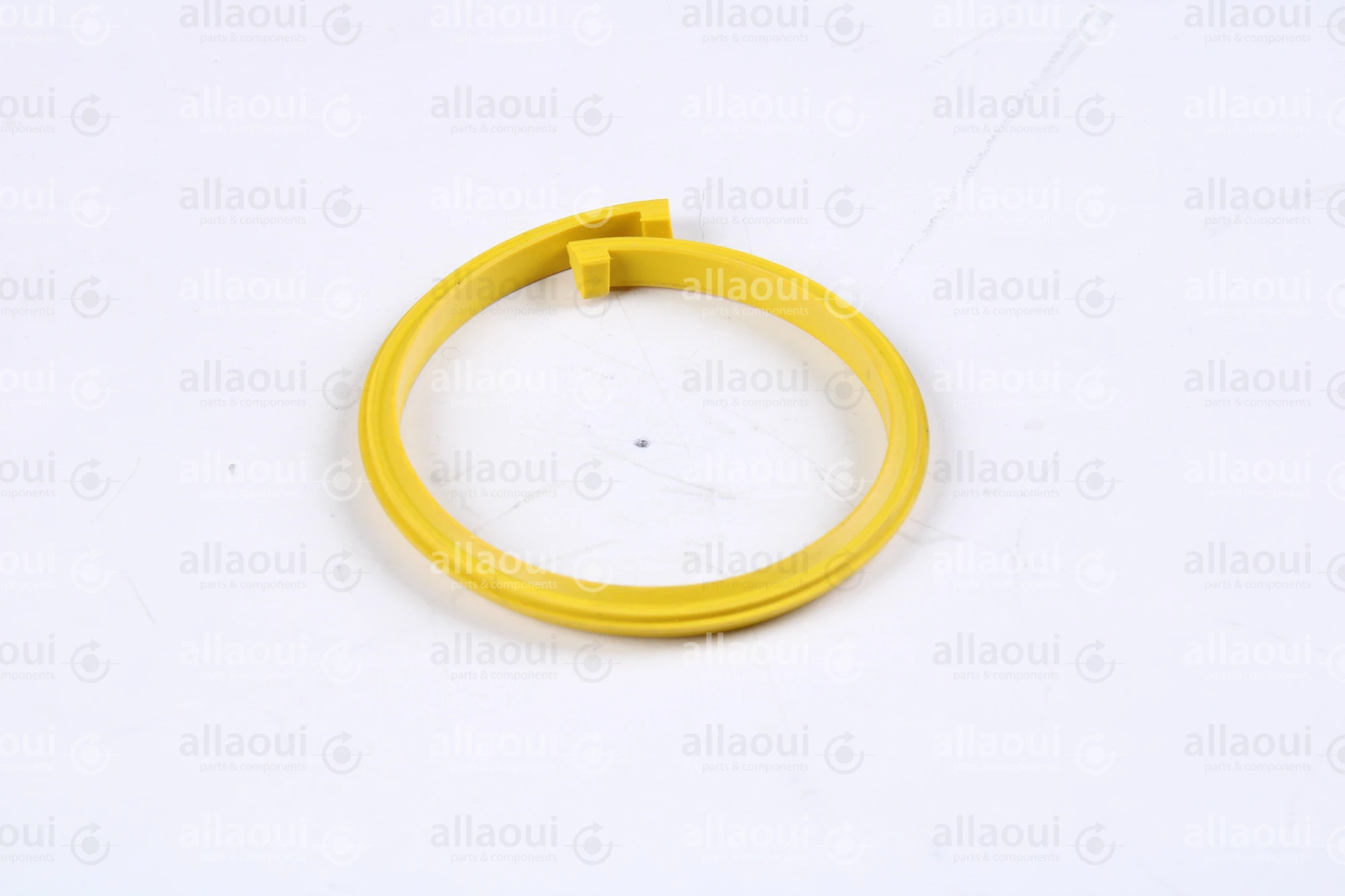 MBO Patrize yellow M64 cleaved 1594936 M64