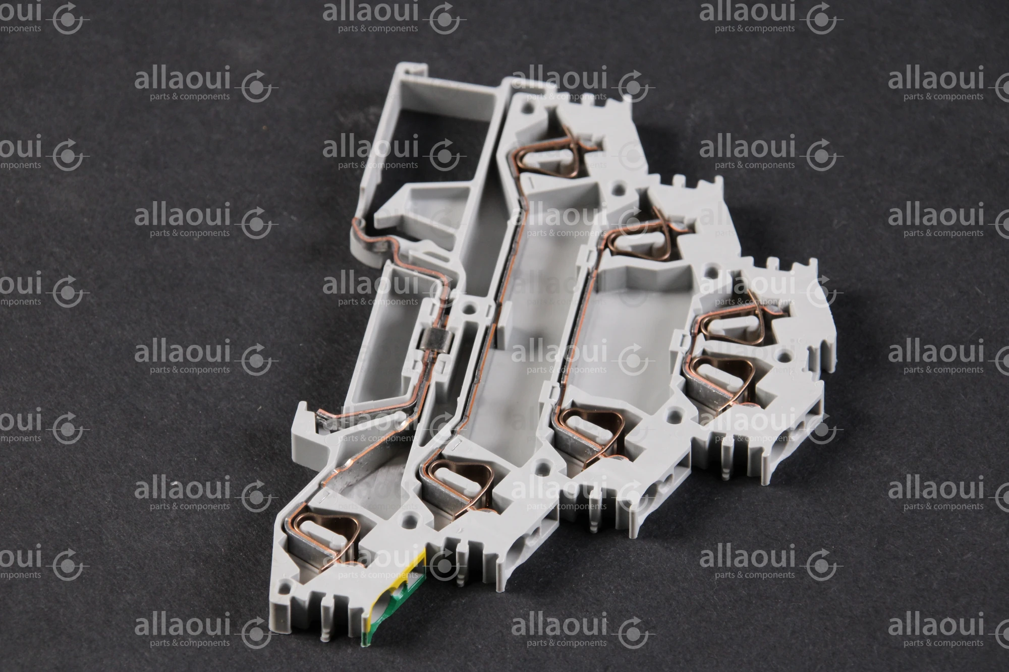 Wago Rail Mount Terminal Block; Reihenklemme 281-530