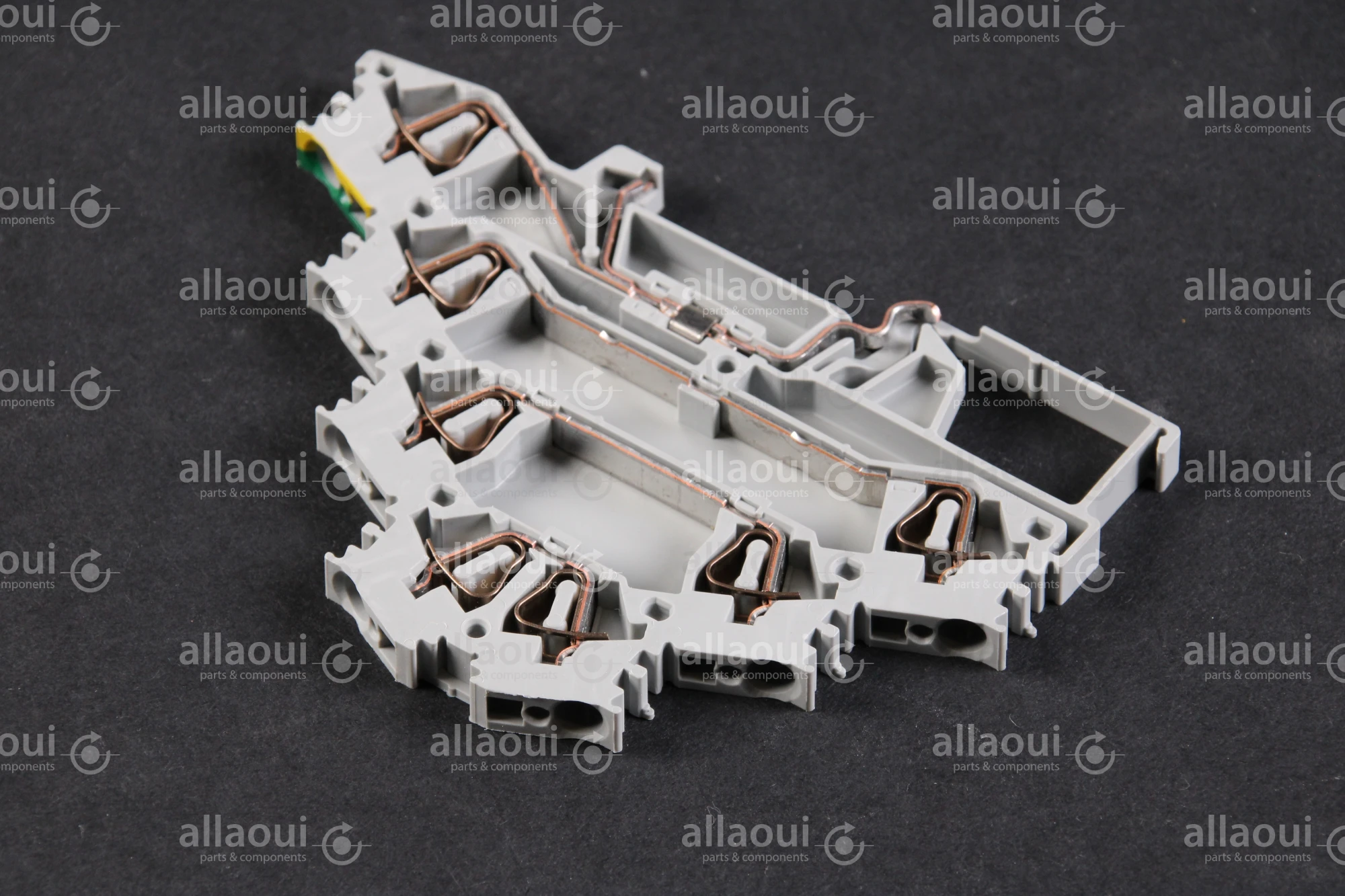 Wago Rail Mount Terminal Block; Reihenklemme 281-530