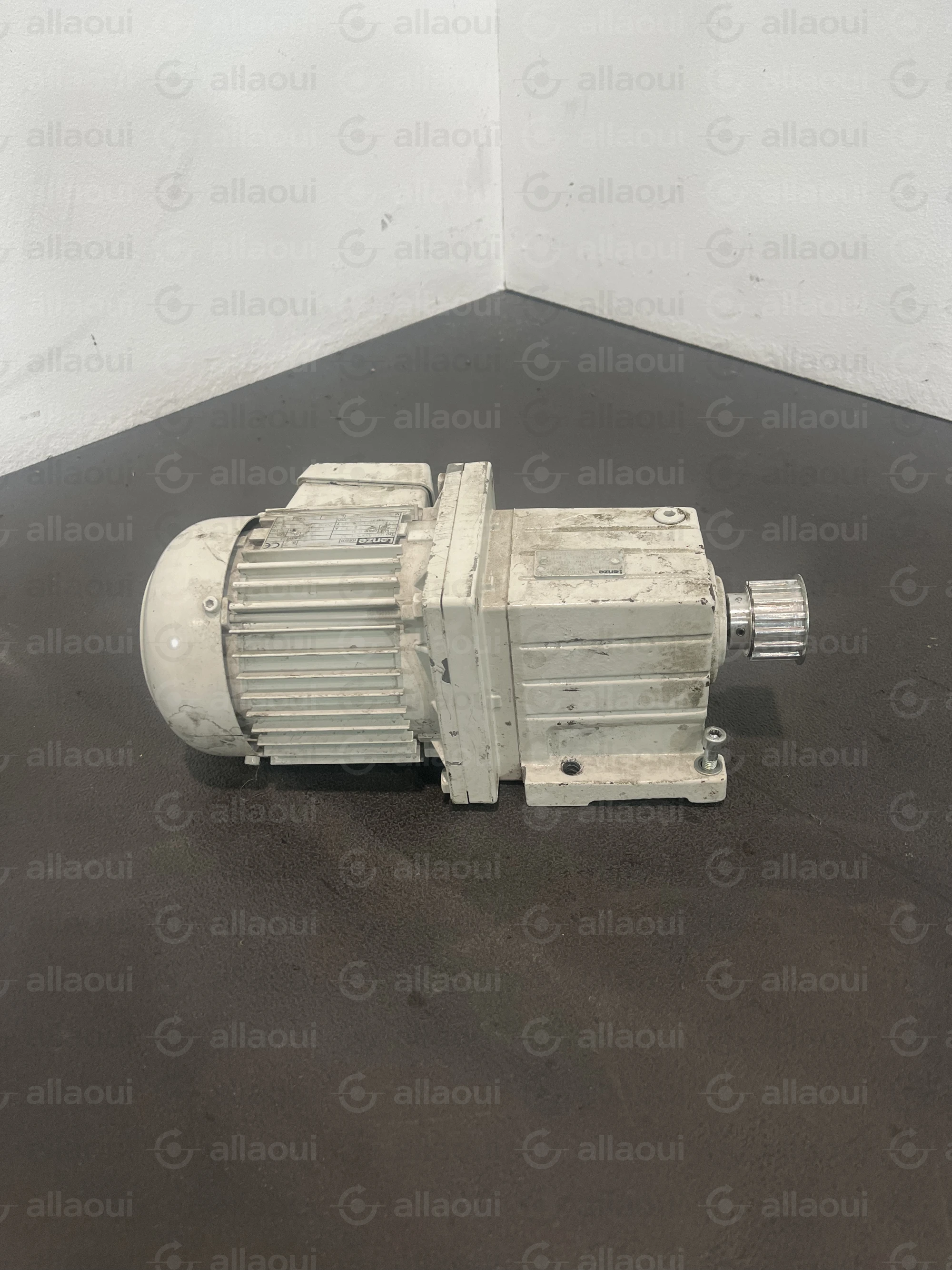 Lenze Motor DERAXX 071-32